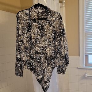 Nine West Black and Cream Patterned Blouse
